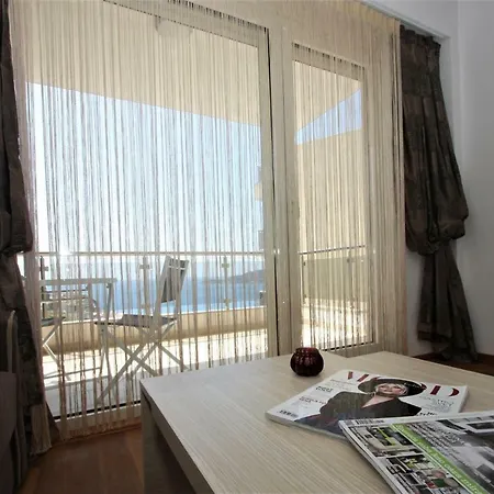 Amazing Sea View Zatvoren